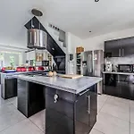 2 Bedroom Gorgeous Home In Pierrefitte-Sur-Seine *