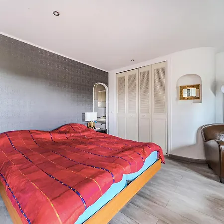 2 Bedroom Gorgeous Home In Pierrefitte-Sur-Seine * Pierrefitte-sur-Seine